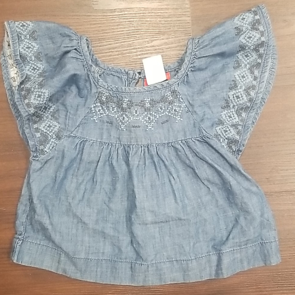 4/$15 Embroiderd Jean Top